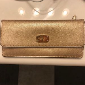 Michael Kors Gold/Rose Gold Women’s Wallet